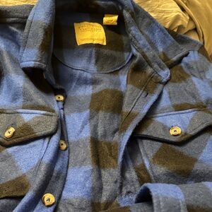 🩷Blue and Black Plaid Men's Shirt🩷